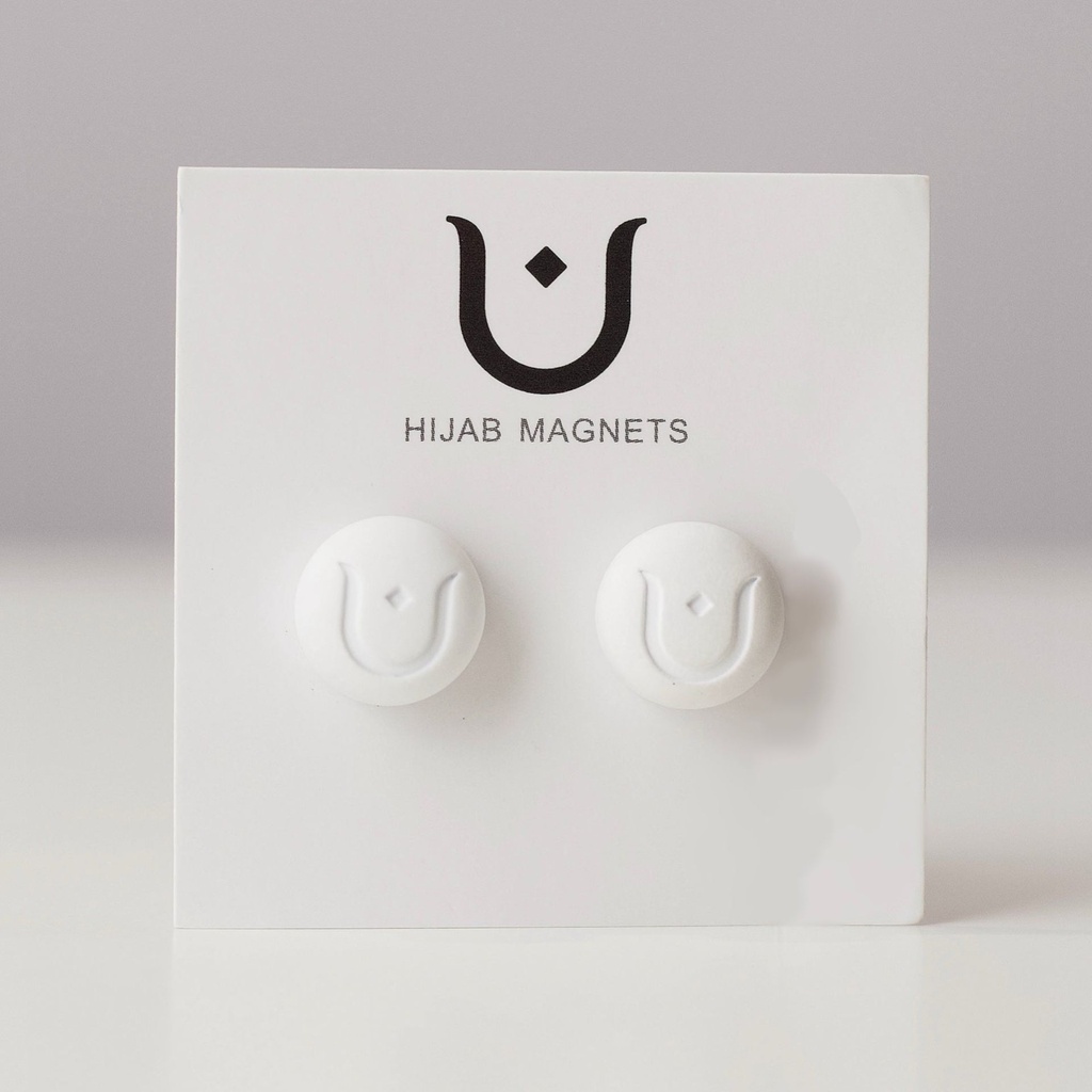 Hijab magnets