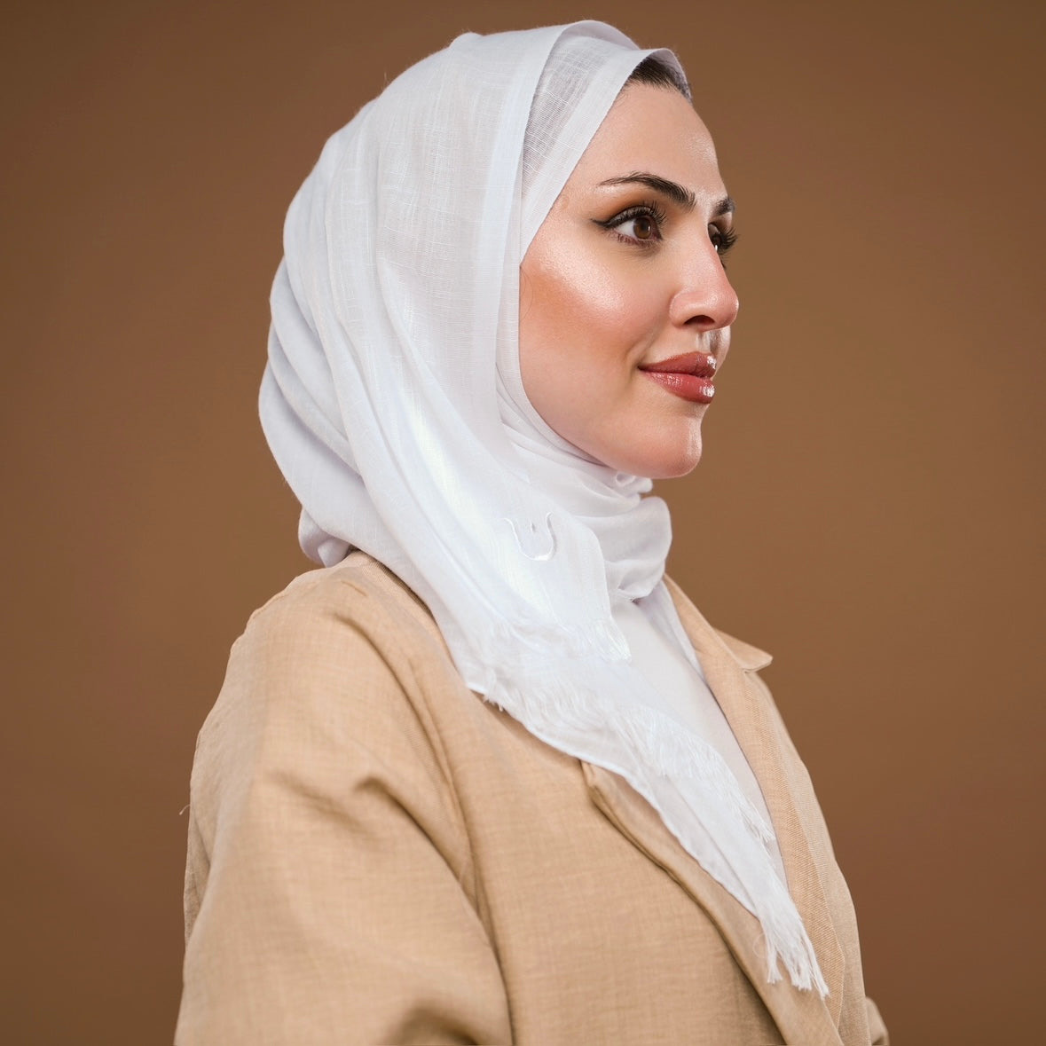 Striped shawl hijab