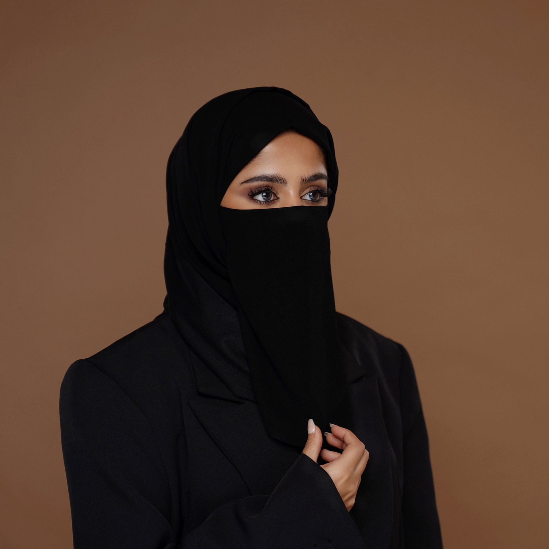 نقاب نوف