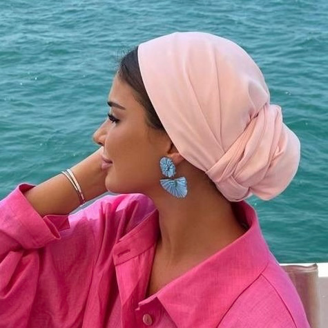 Nouf Silk Scarf w/clips